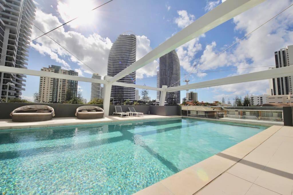 Broadbeach Apartment Level 10 With Beach Views 골드코스트 외부 사진